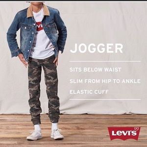 Levi’s Kids Camouflage Green Jogger Size:10 (NWT)